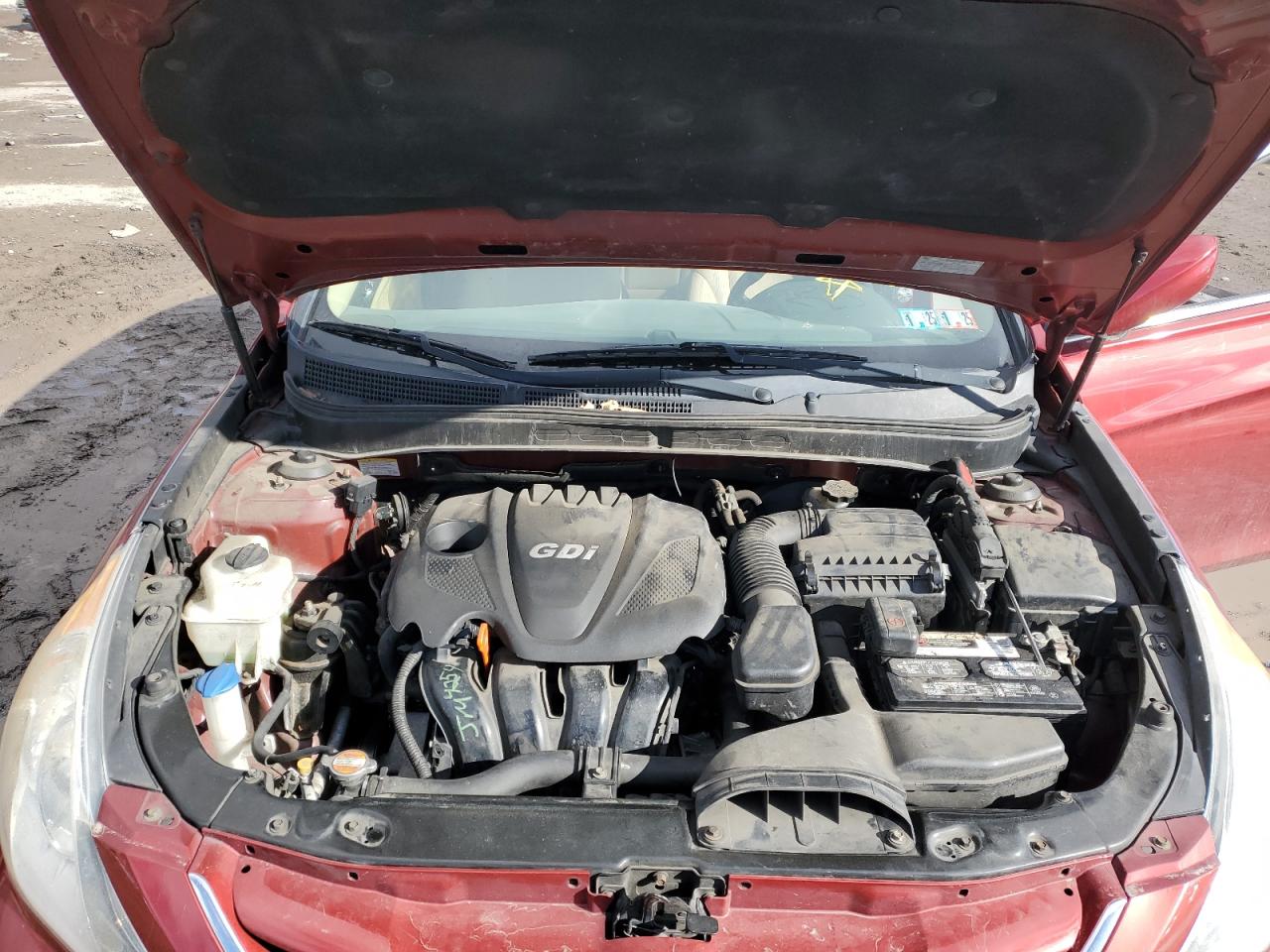 2012 Hyundai Sonata - Image 13