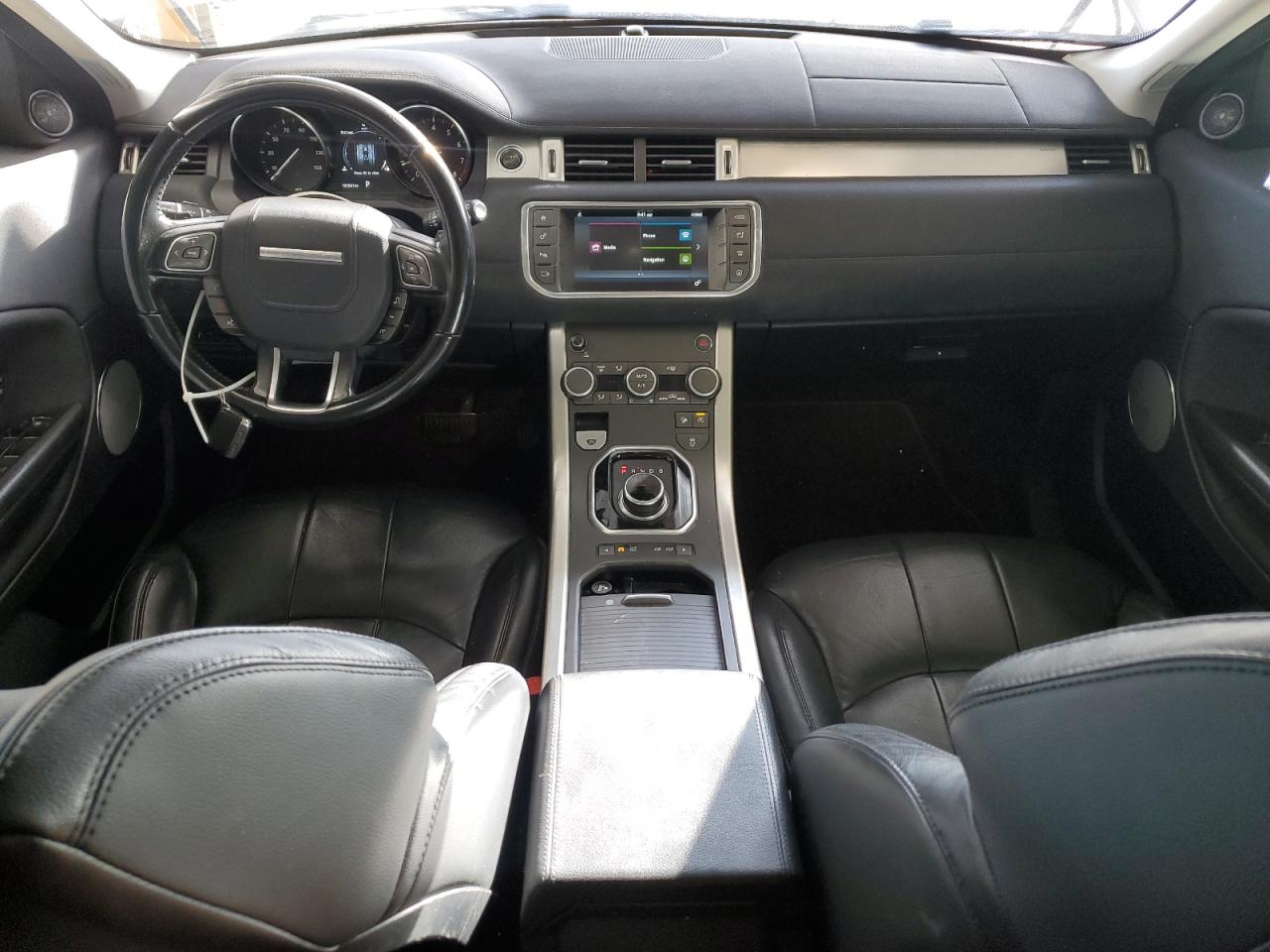 2017 Land Rover Range Rover - Image 8