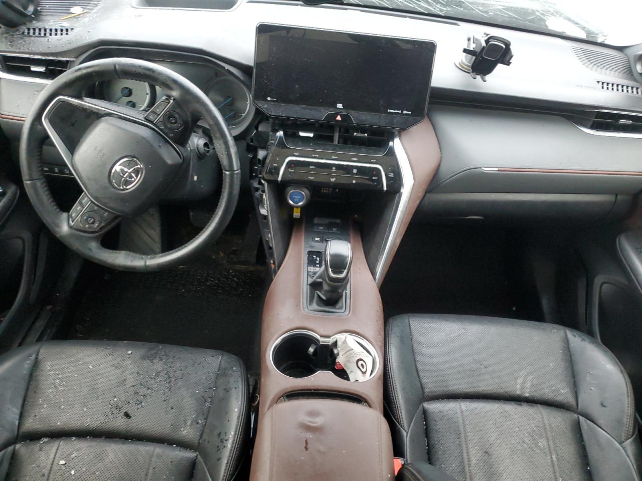 2021 Toyota Venza - Image 8