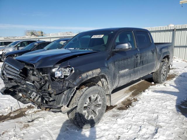  TOYOTA TACOMA 2017 Черный