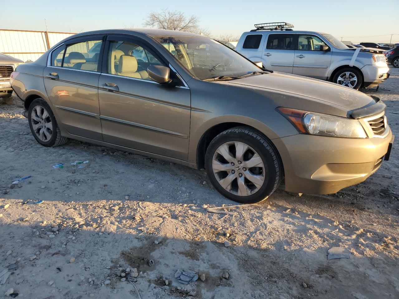 2009 Honda Accord - Image 4