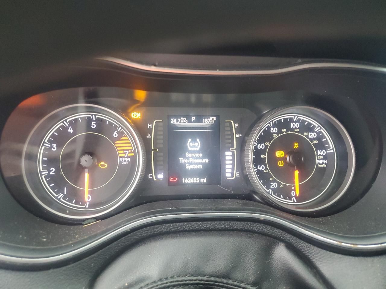 2019 Jeep Grand Cherokee - Image 9