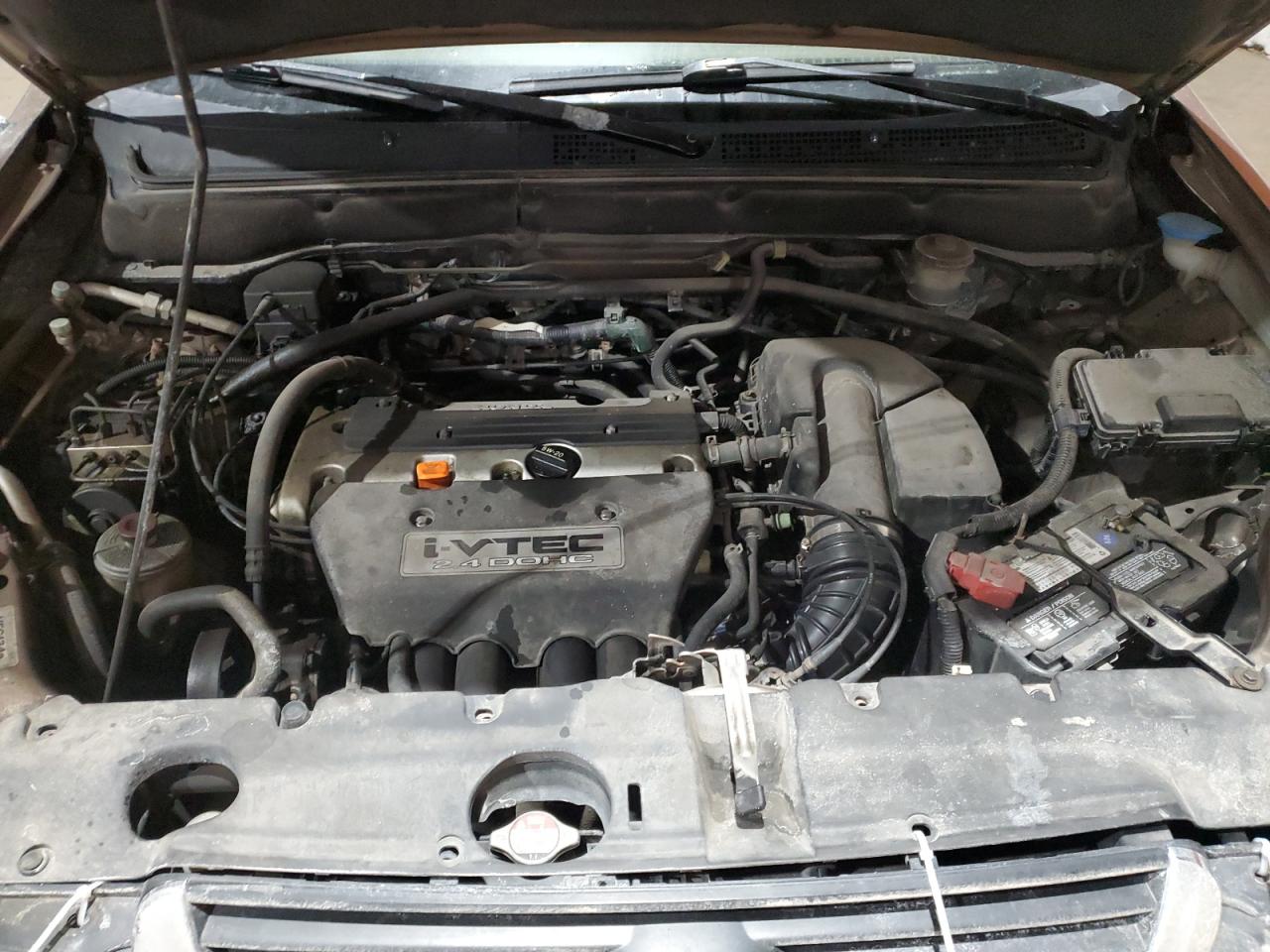 2004 Honda CR-V - Image 12