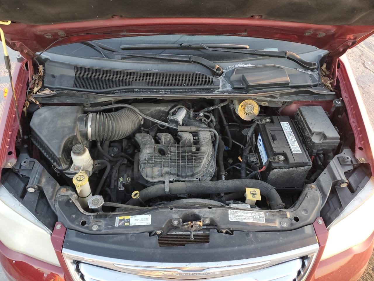 2014 Chrysler Town & Country - Image 14