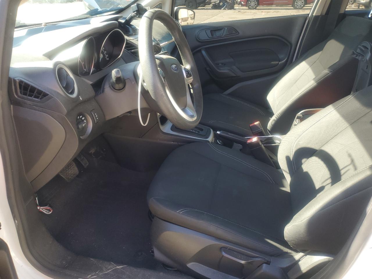 2017 Ford Fiesta - Image 7