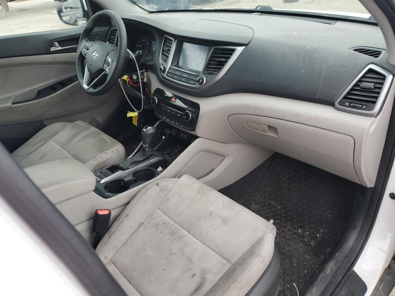 2018 Hyundai Tucson - Image 8