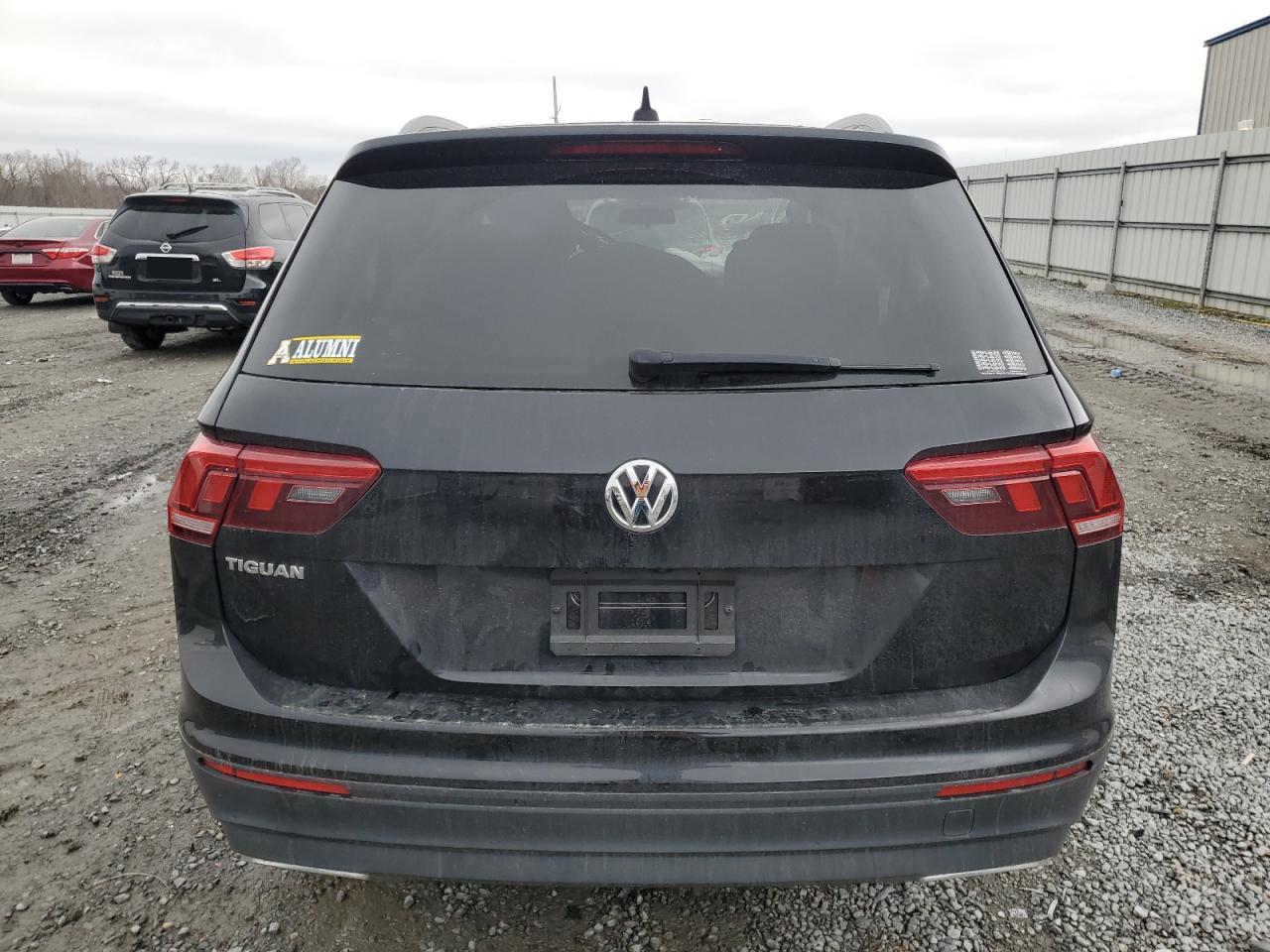 2020 Volkswagen Tiguan - Image 6