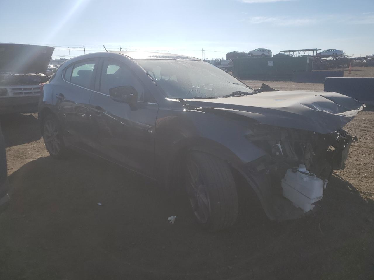 2018 Mazda 3 - Image 4