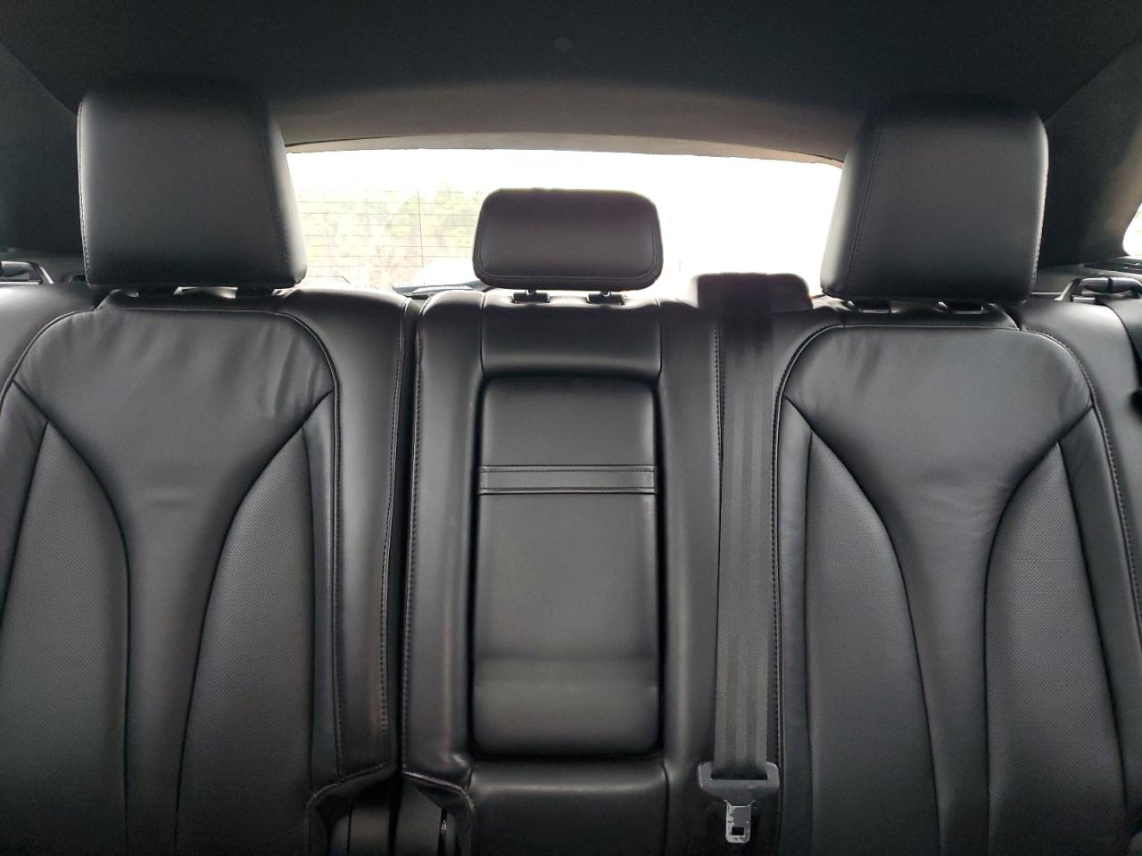 2017 Lincoln MKC - Image 10
