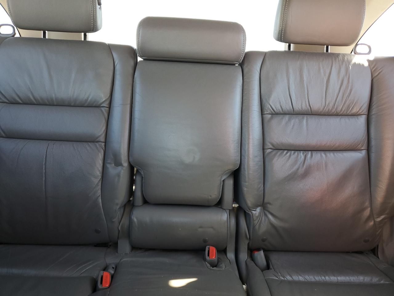 2010 Honda CR-V - Image 10