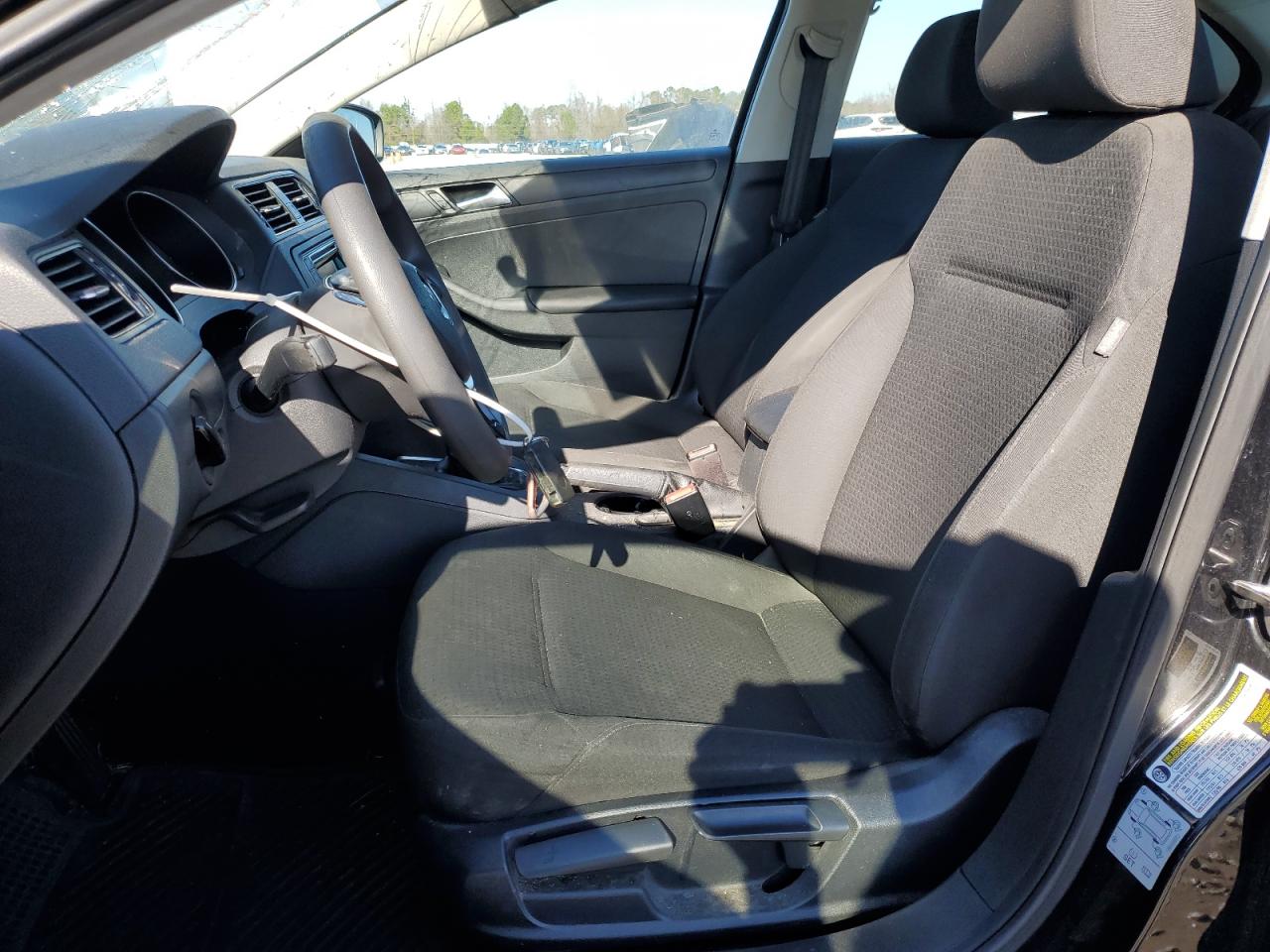 2016 Volkswagen Jetta - Image 7