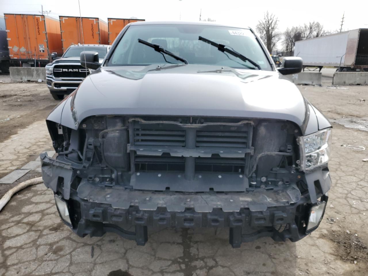 2014 RAM 1500 - Image 5