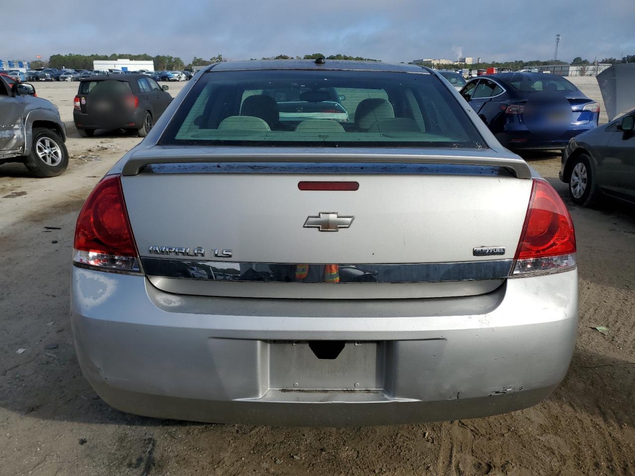 2008 Chevrolet Impala - Image 6