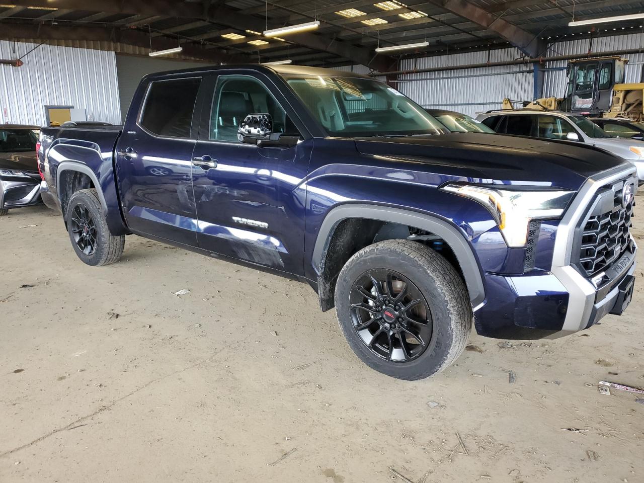 2023 Toyota Tundra - Image 4