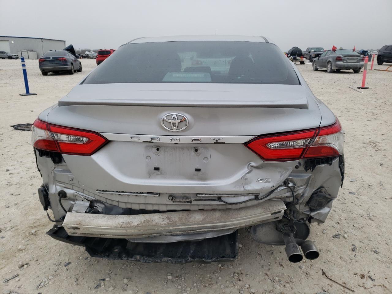 2018 Toyota Camry - Image 6