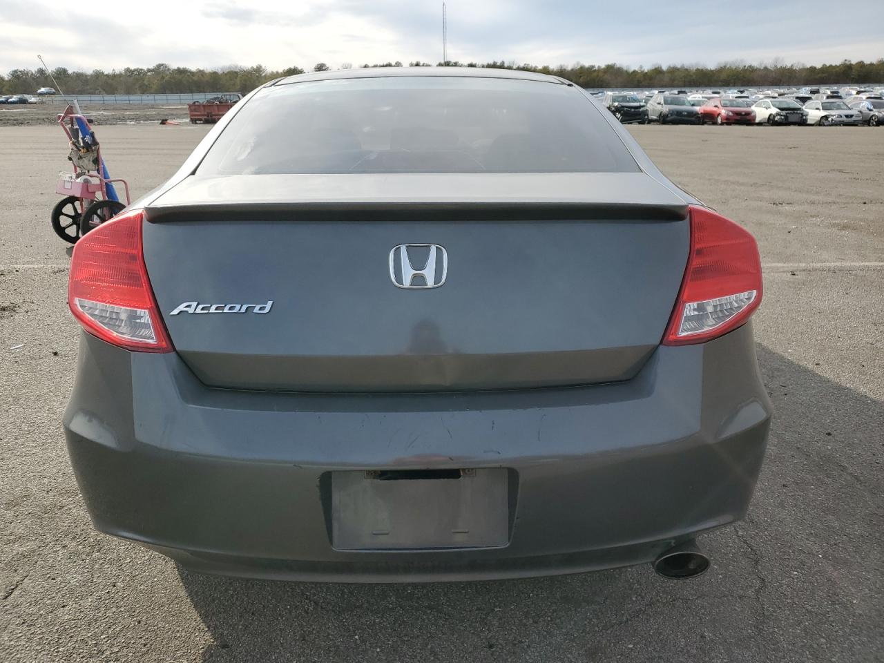 2011 Honda Accord - Image 6
