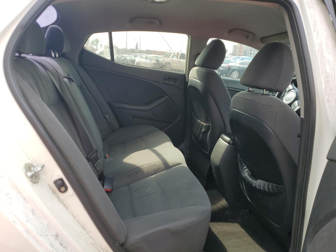 2015 Kia Optima - Image 10