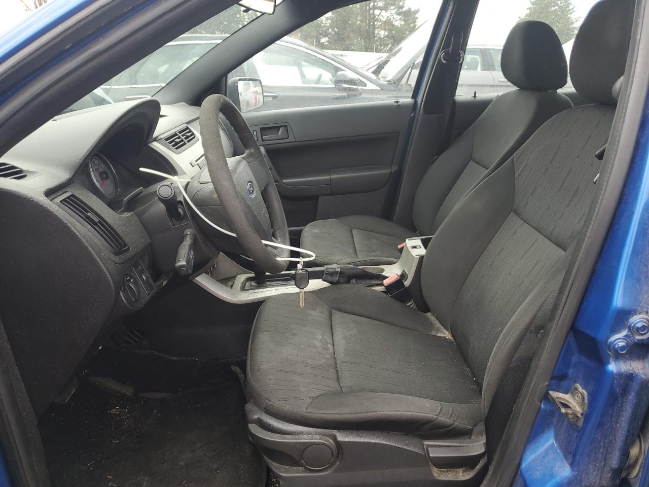 2010 Ford Focus - Image 7