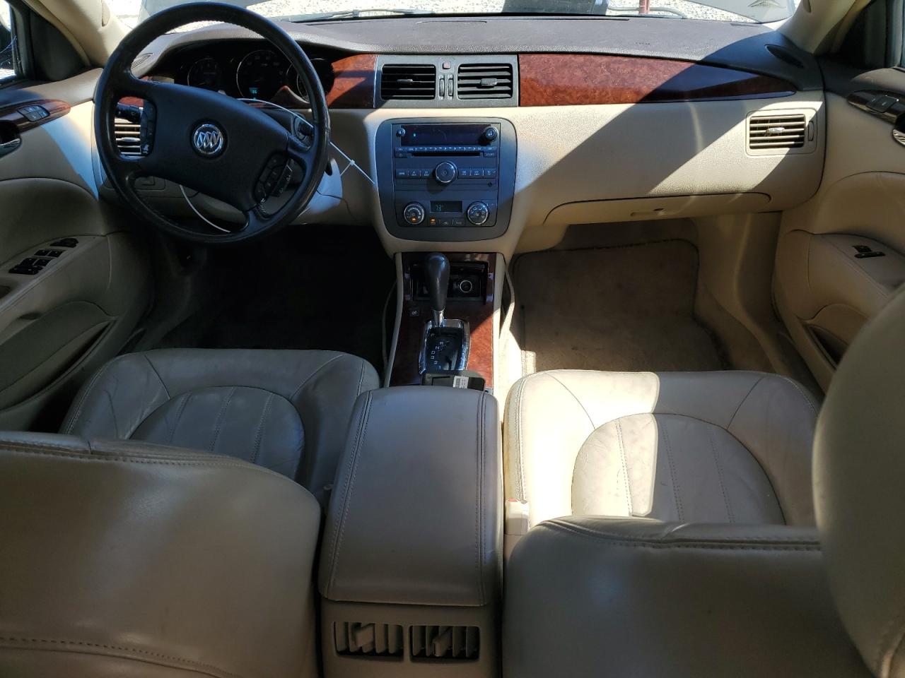 2008 Buick Lucerne - Image 8