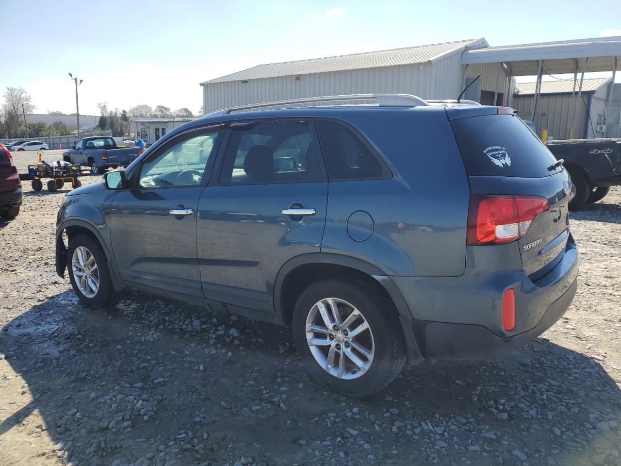 2015 Kia Sorento - Image 2