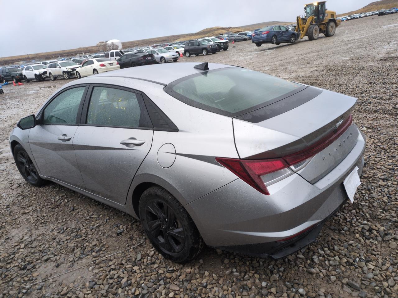 2021 Hyundai Elantra - Image 2