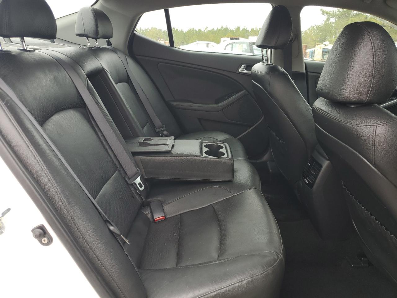 2015 Kia Optima - Image 10