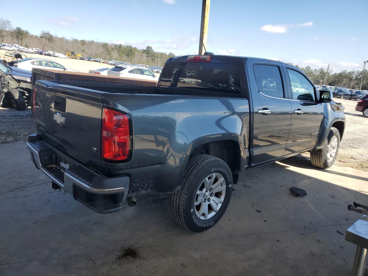2015 Chevrolet Colorado - Image 3