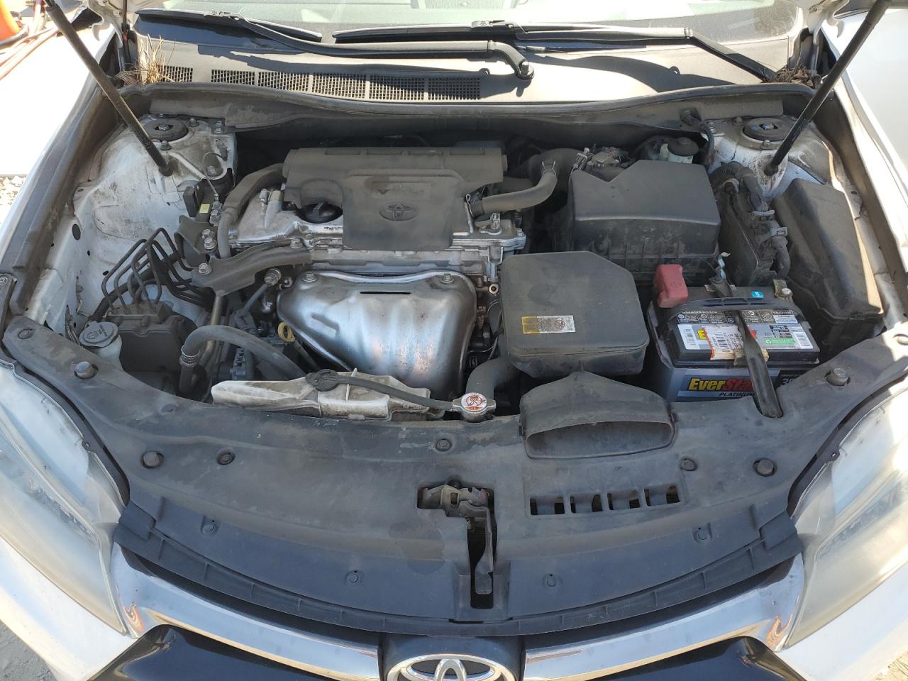 2017 Toyota Camry - Image 11
