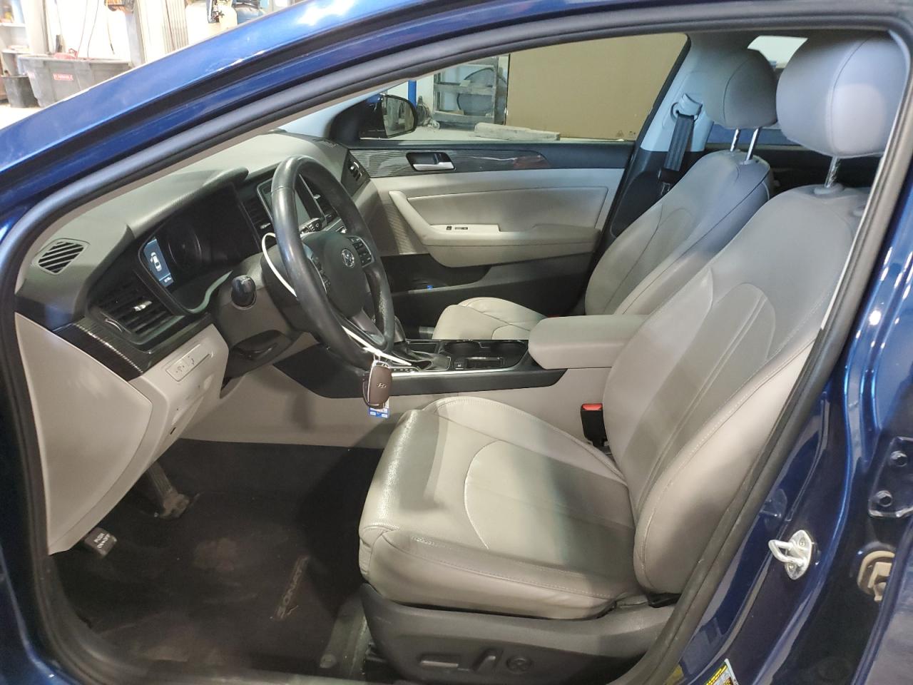 2018 Hyundai Sonata - Image 7