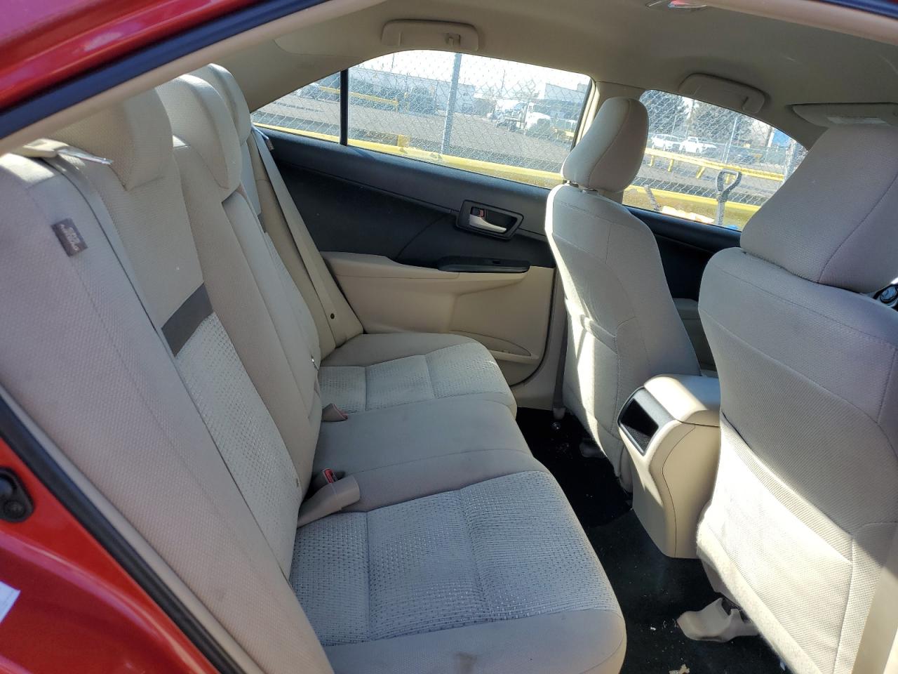 2014 Toyota Camry - Image 10