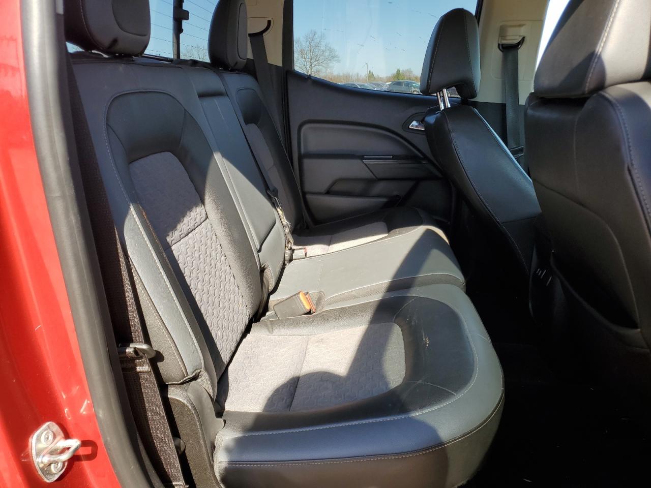 2016 Chevrolet Colorado - Image 10