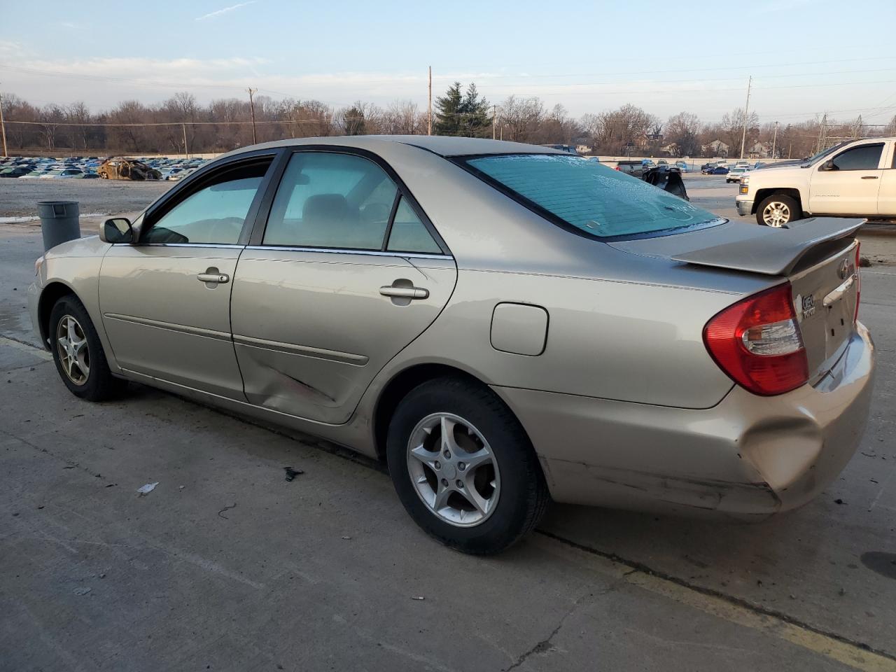 2004 Toyota Camry - Image 2