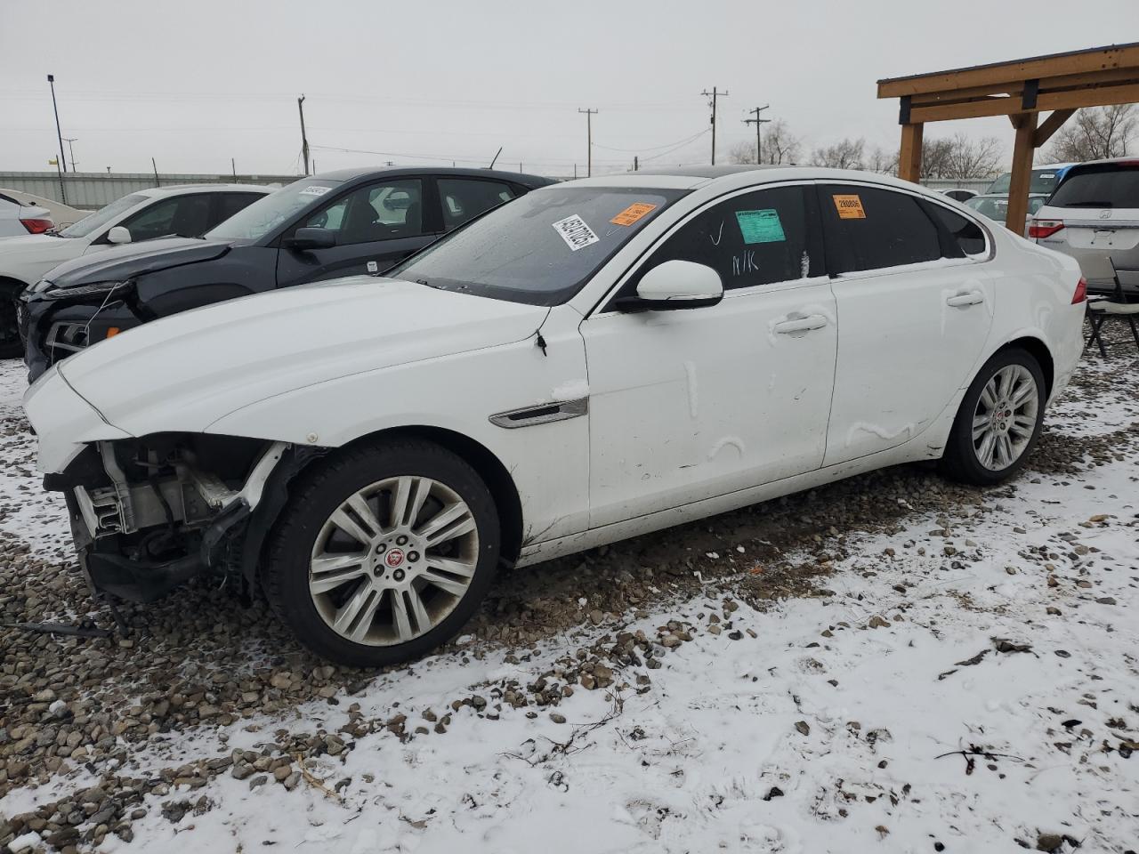 2016 Jaguar XF - Image 1