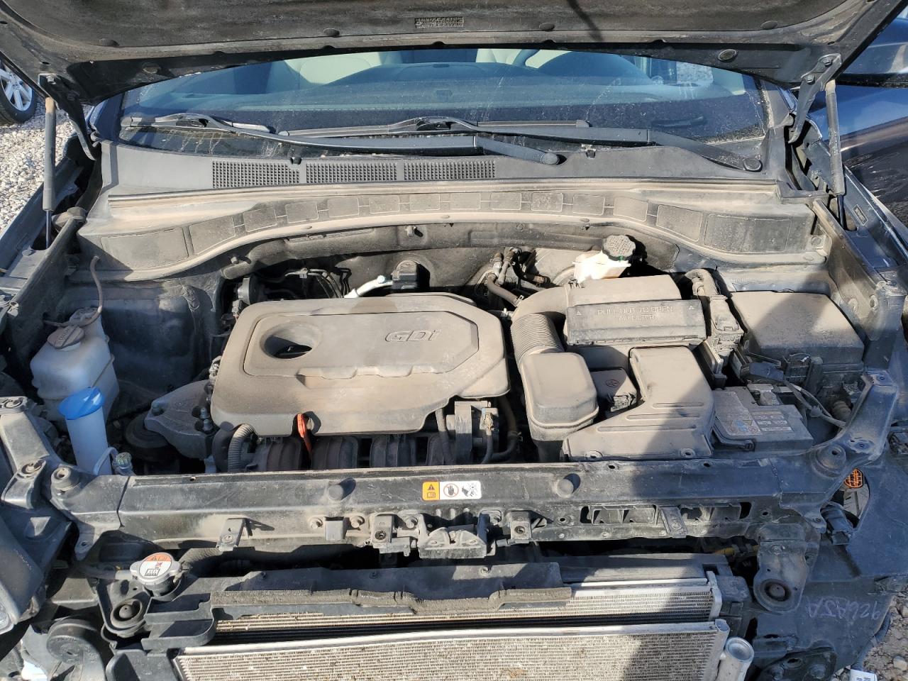 2018 Hyundai Santa Fe - Image 11