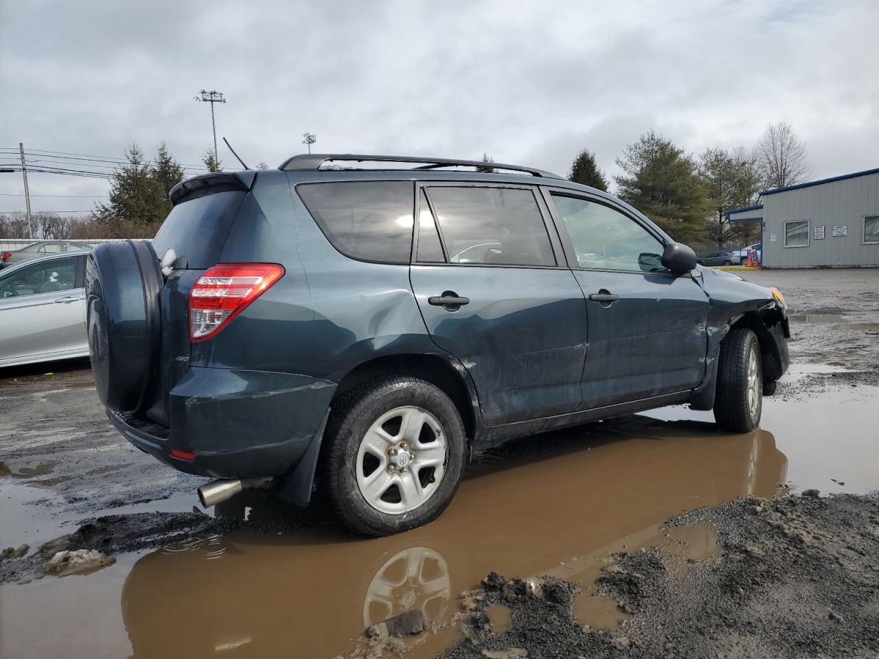 2012 Toyota RAV 4 - Image 3