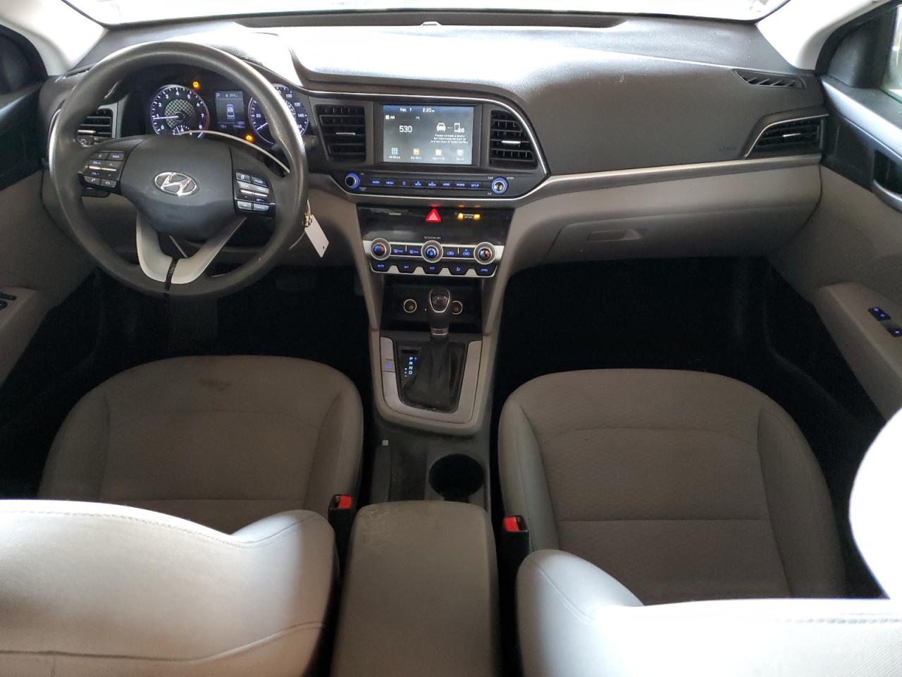 2020 Hyundai Elantra - Image 8