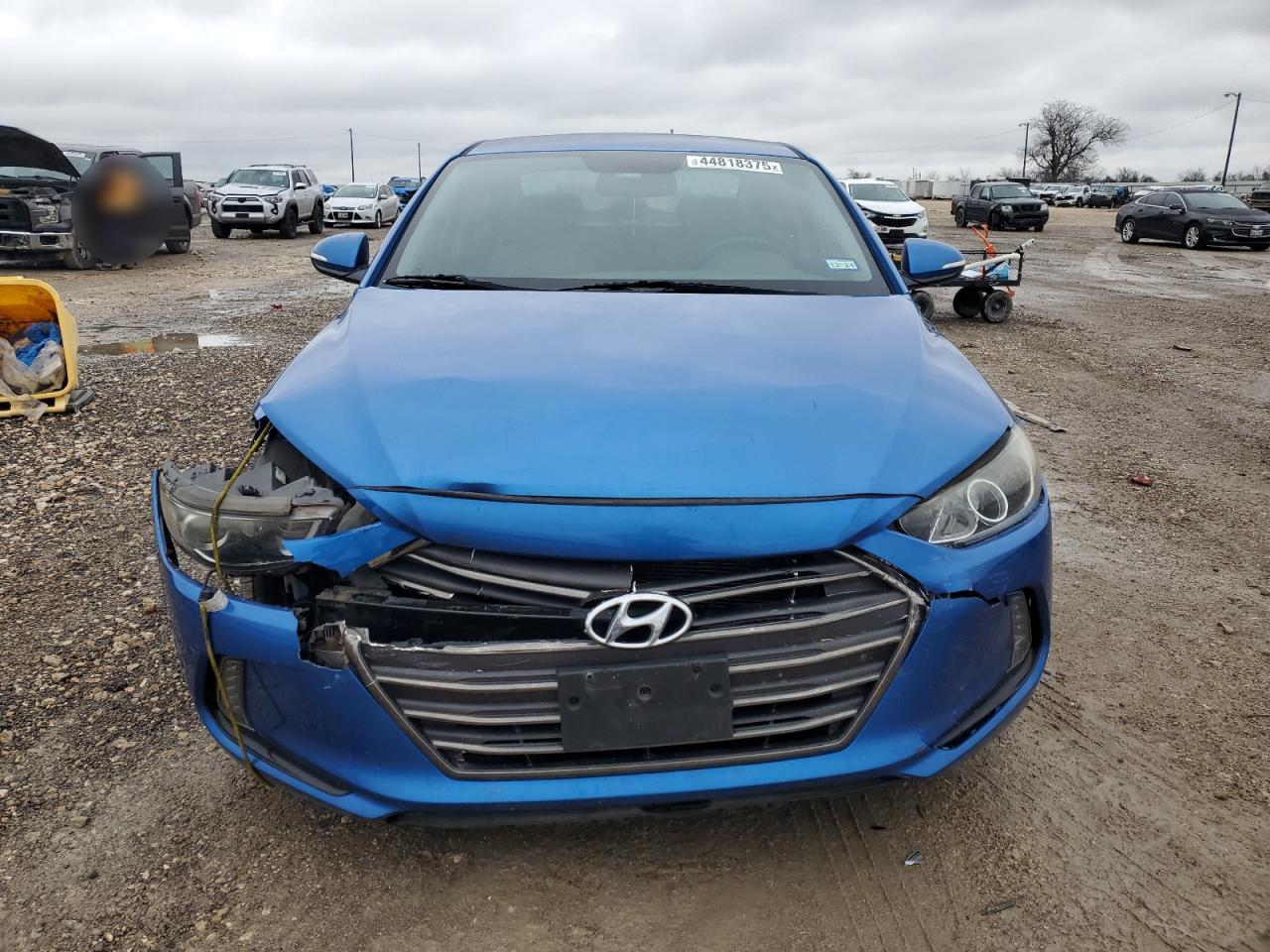 2017 Hyundai Elantra - Image 5