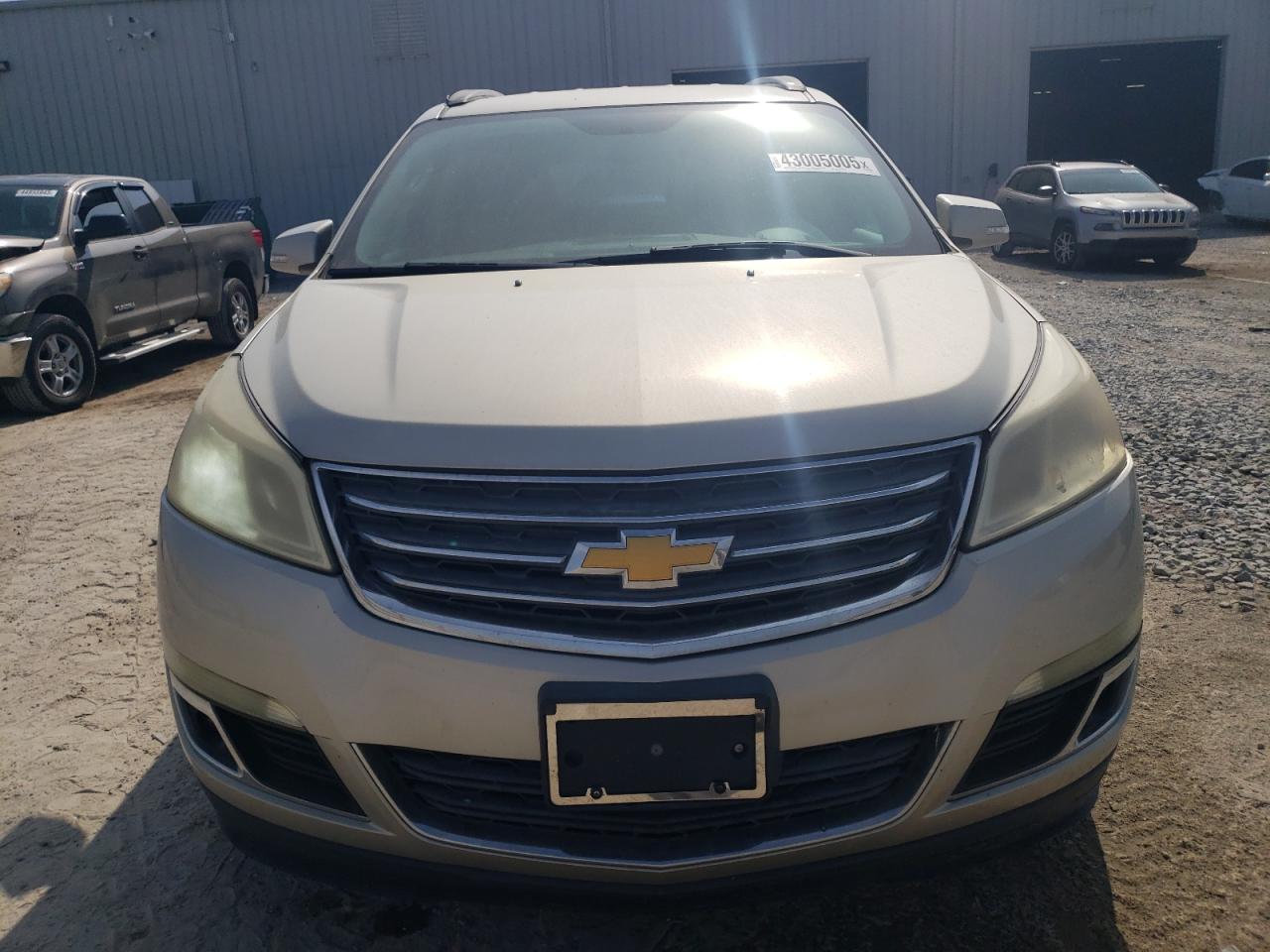 2014 Chevrolet Traverse - Image 5