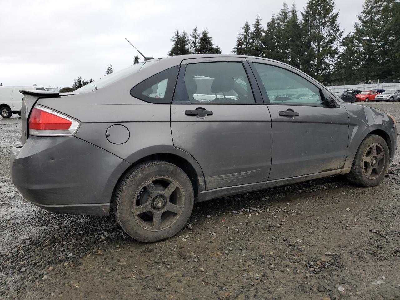 2010 Ford Focus - Image 3
