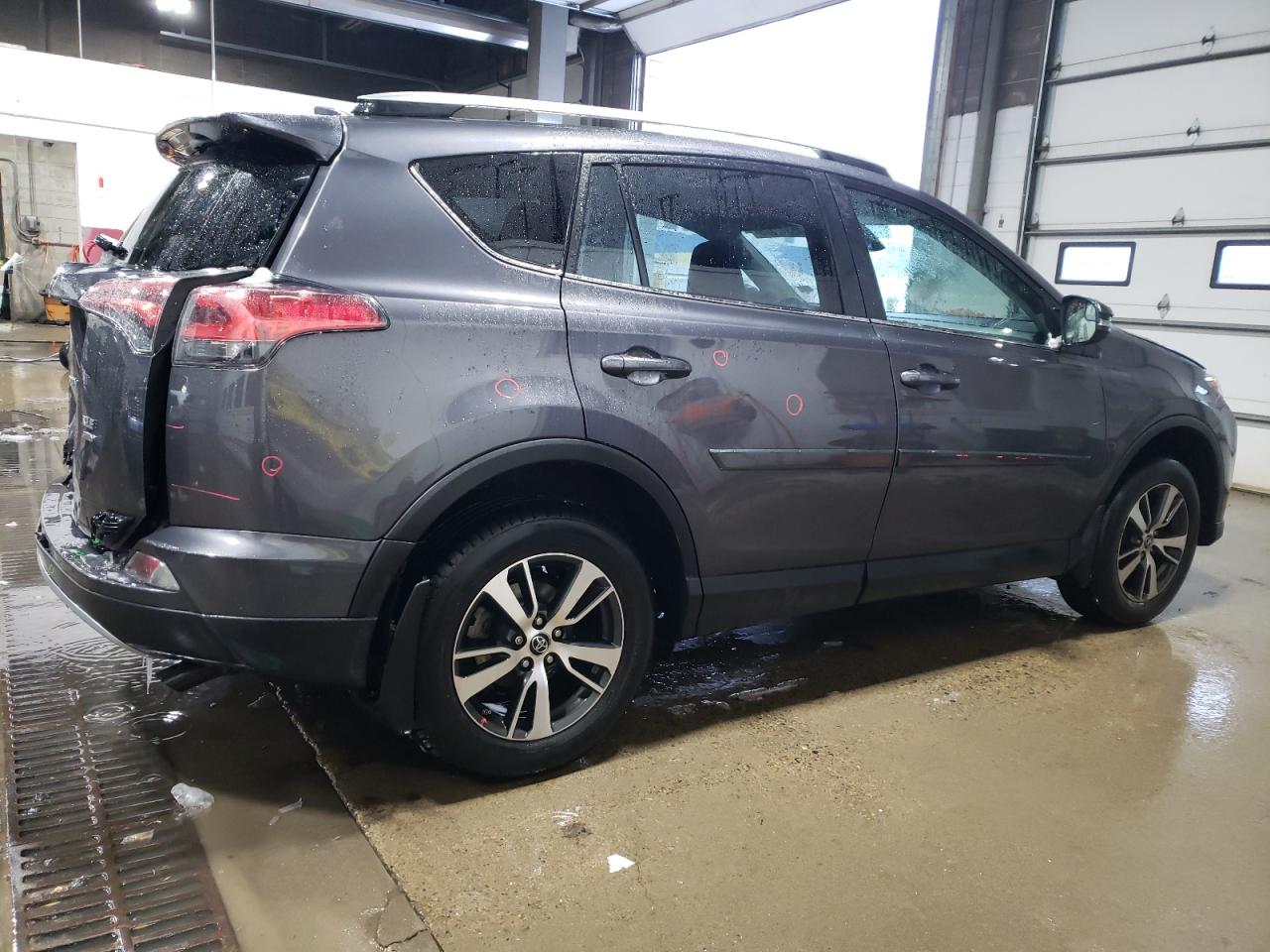 2017 Toyota RAV 4 - Image 3