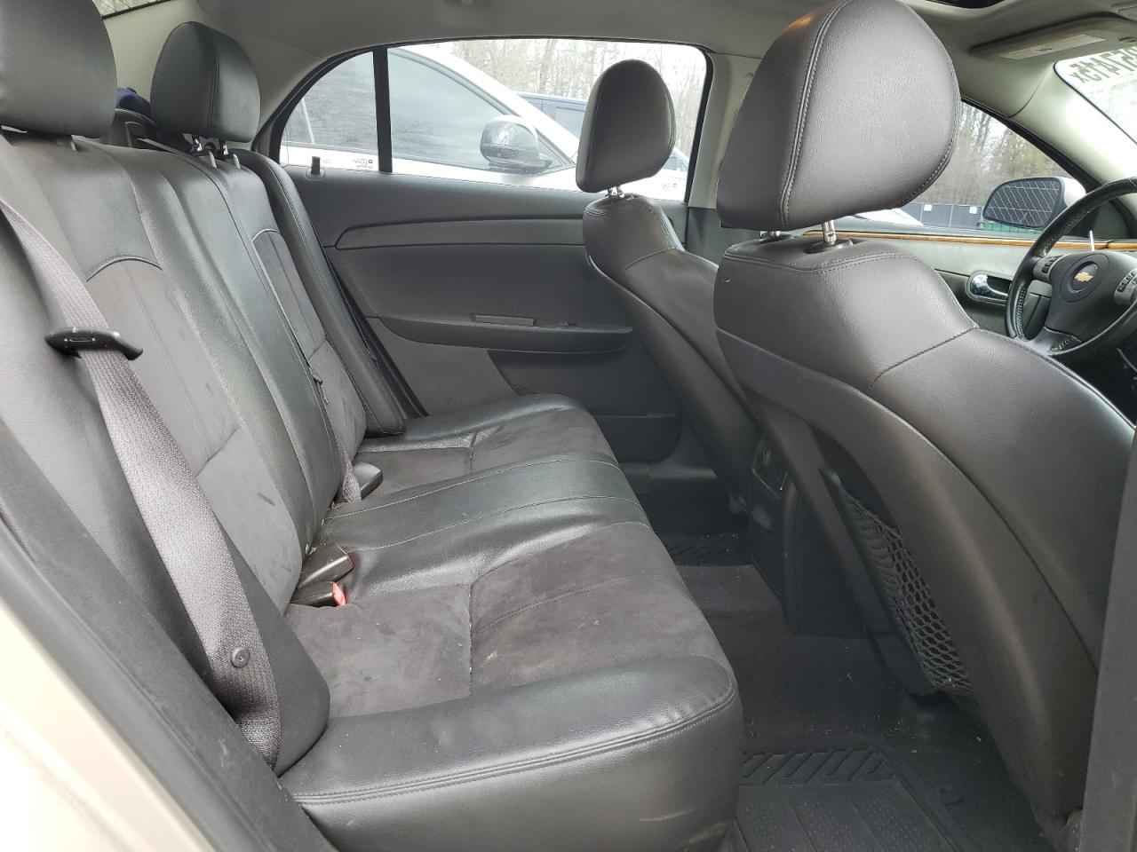 2012 Chevrolet Malibu - Image 10