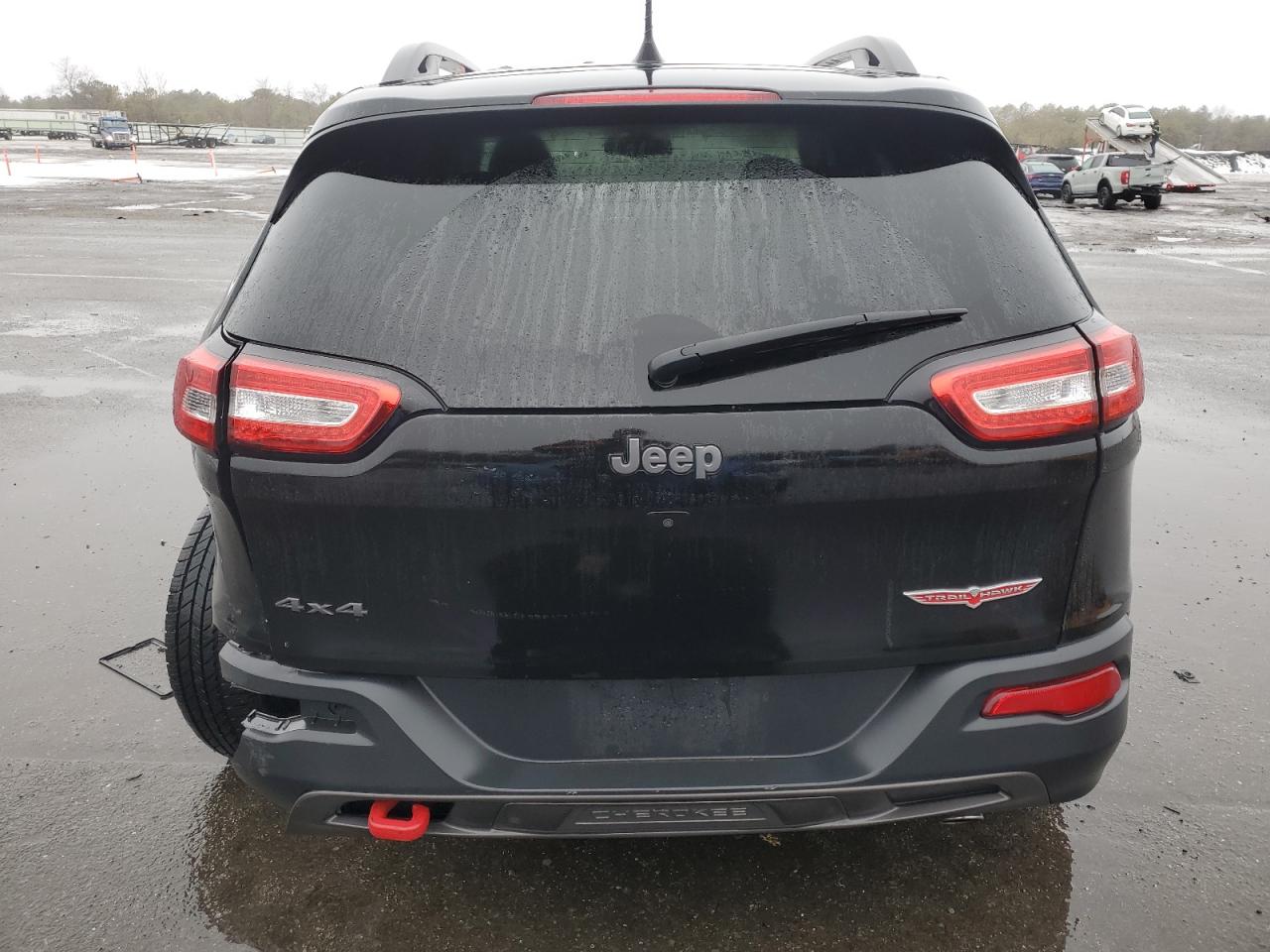 2017 Jeep Cherokee - Image 6
