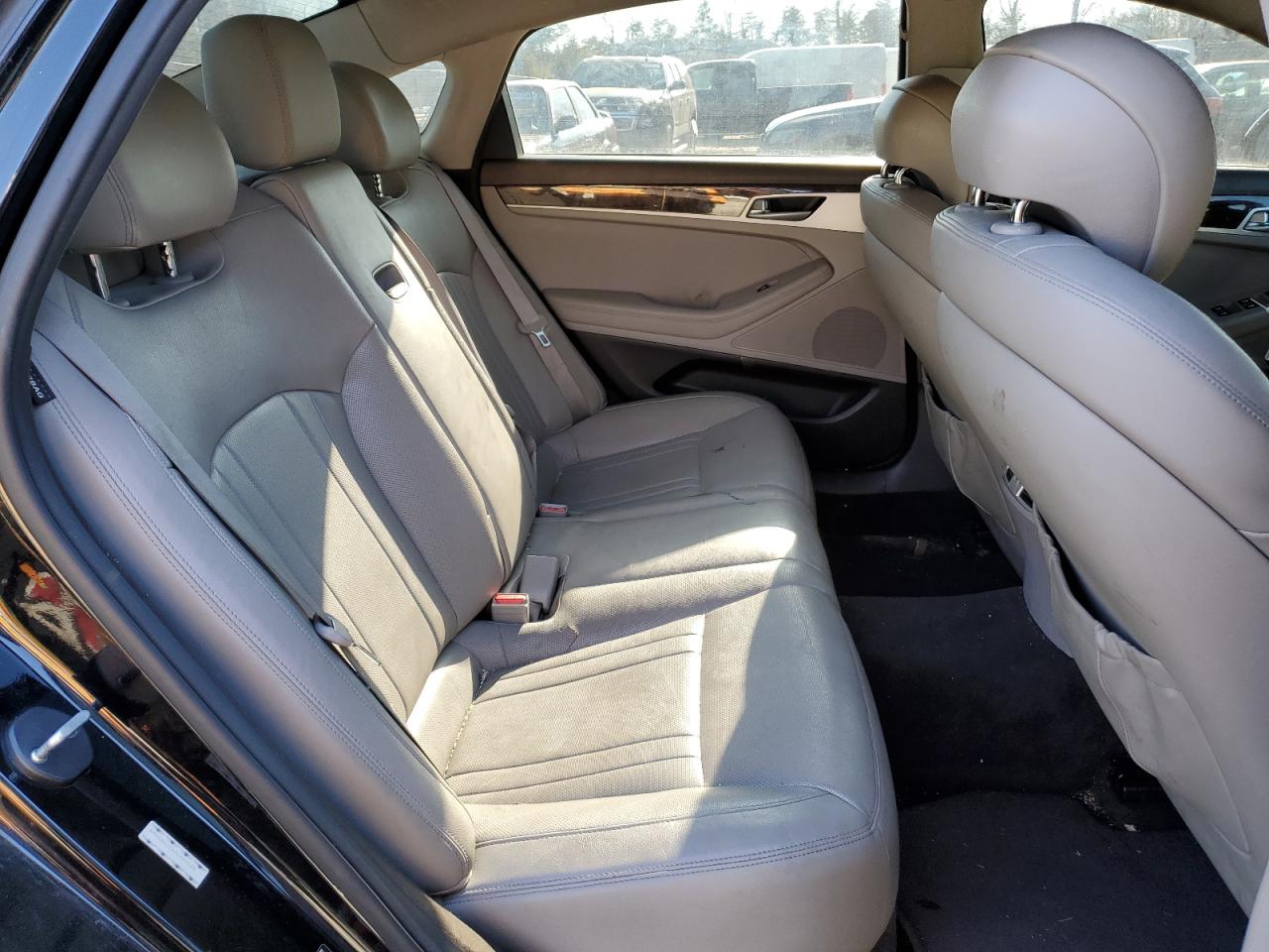 2017 Genesis G80 - Image 10
