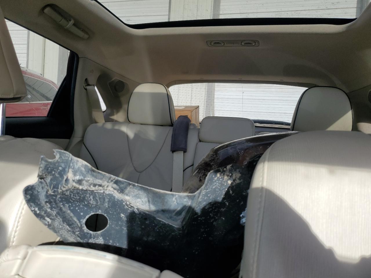2013 Toyota Venza - Image 10