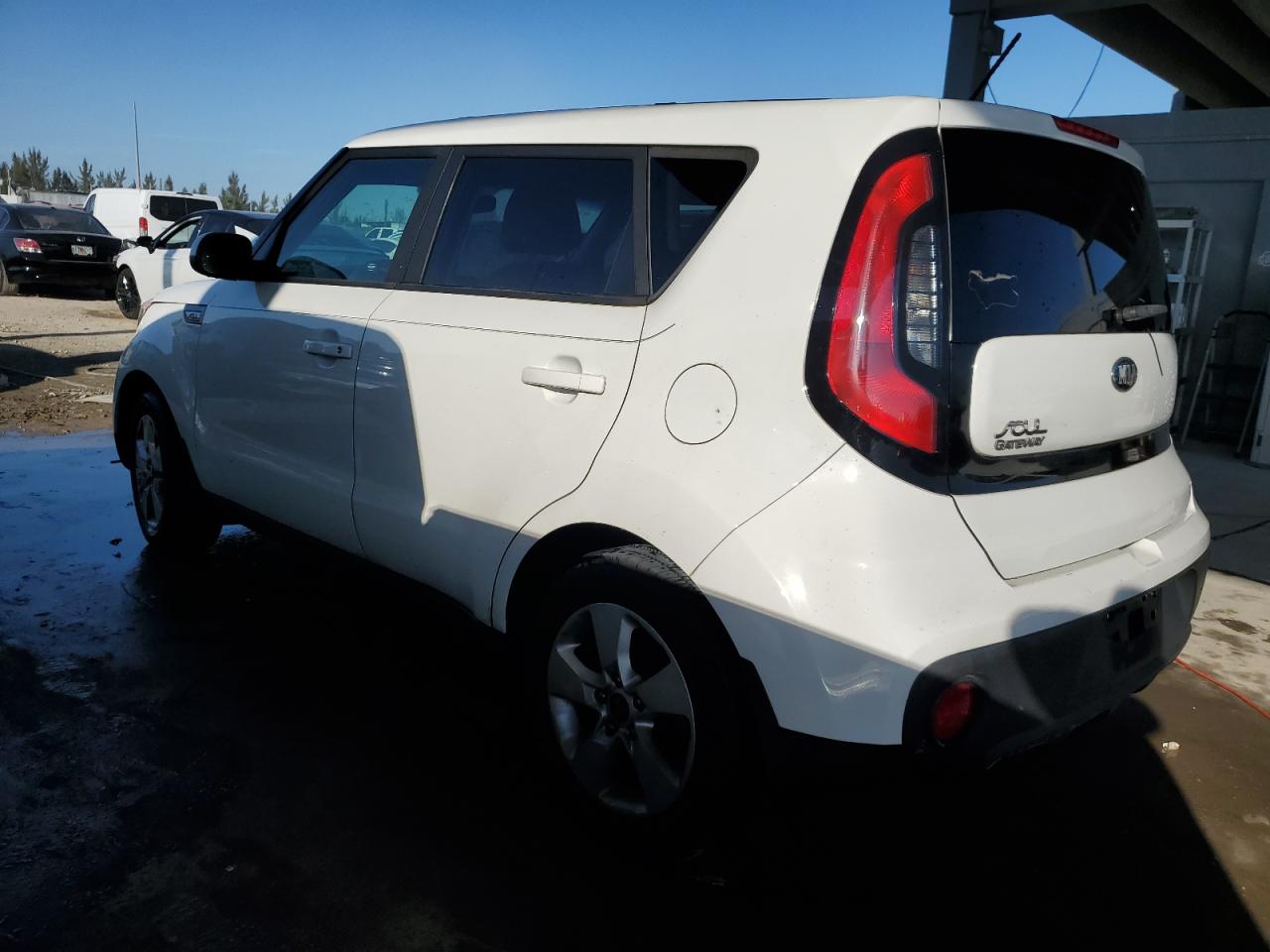2017 Kia Soul - Image 2
