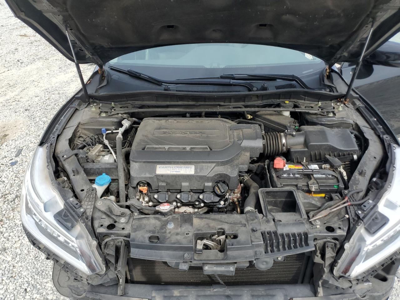 2017 Honda Accord - Image 11