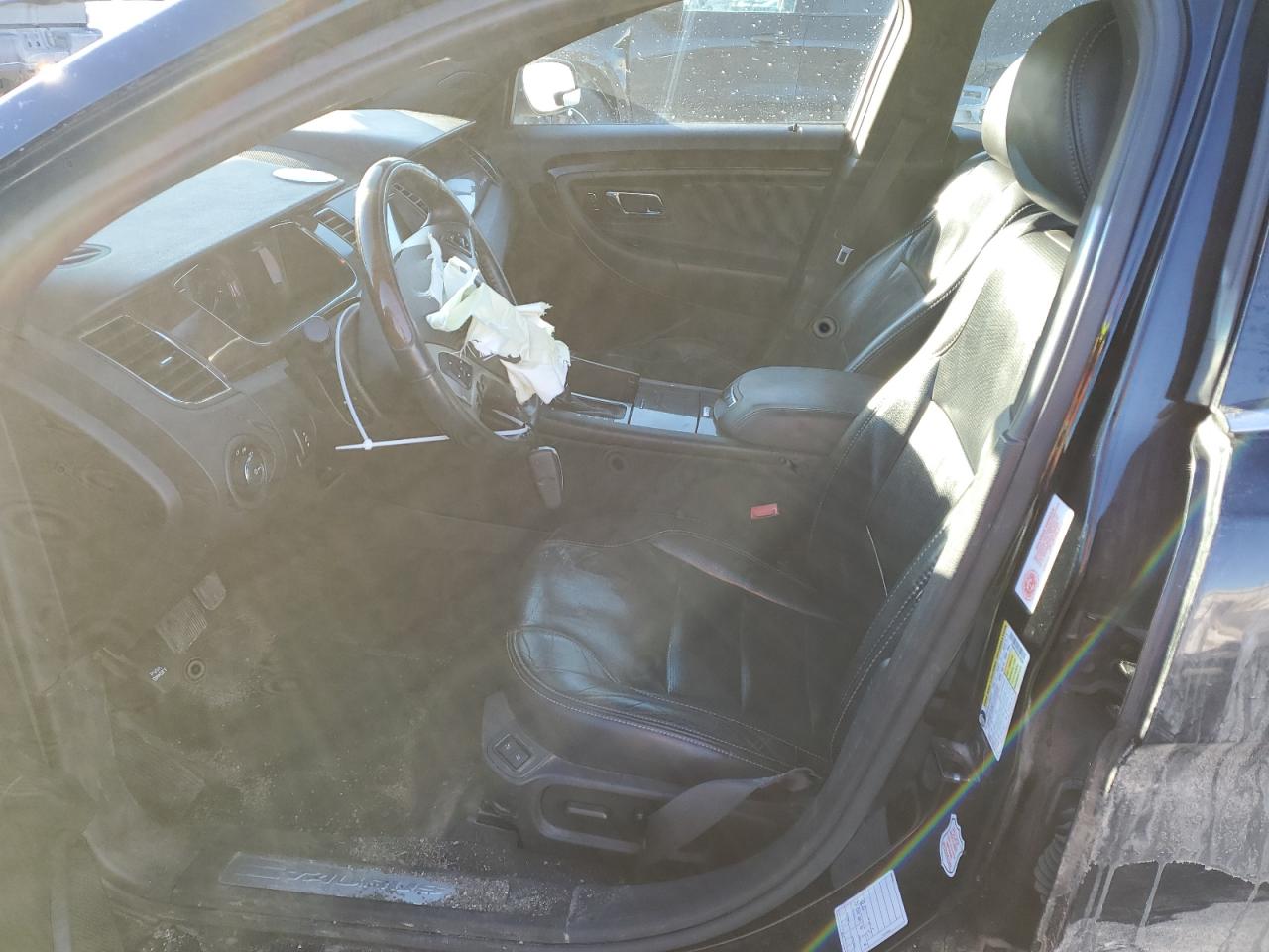 2018 Ford Taurus - Image 7