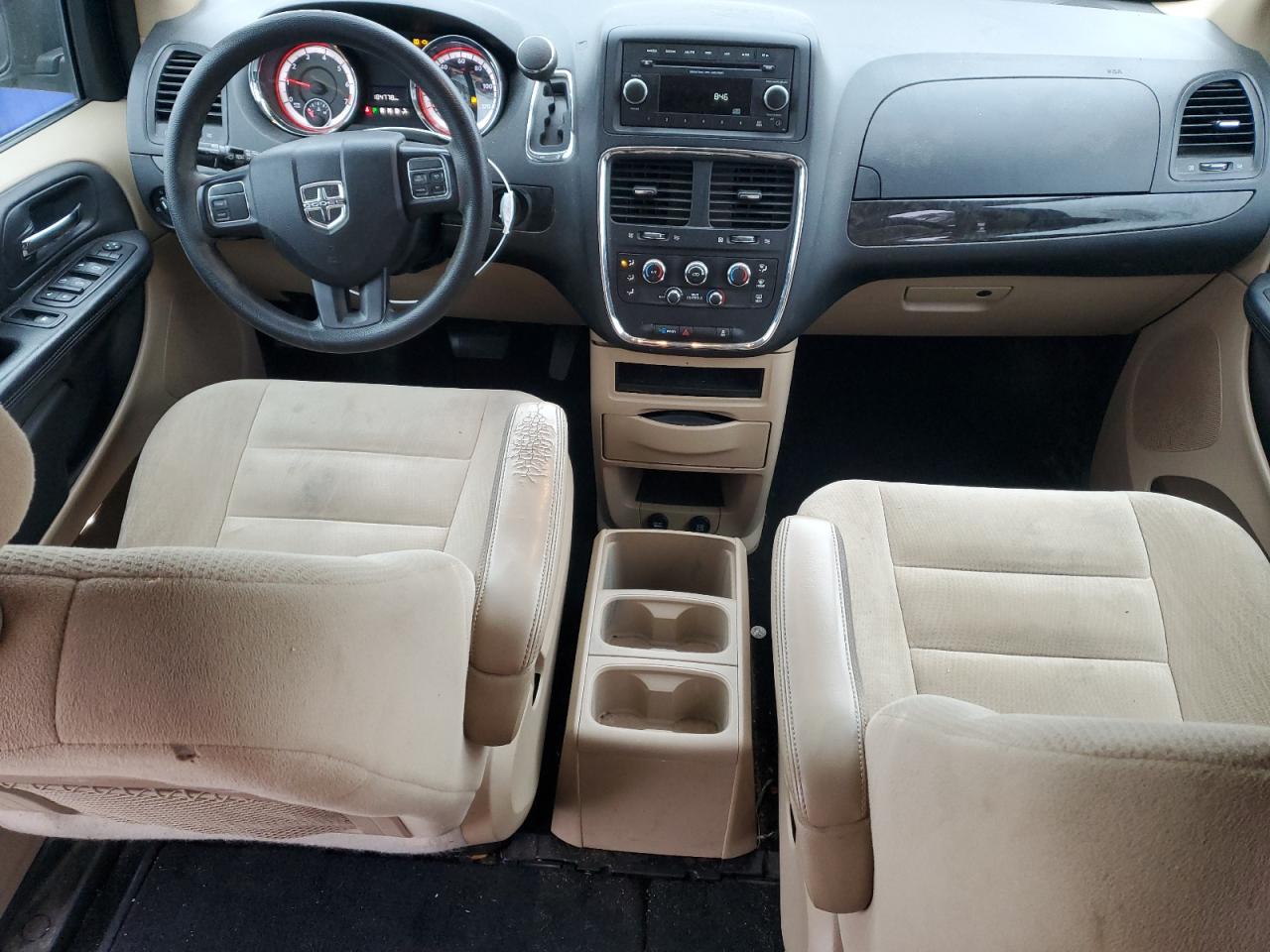 2016 Dodge Caravan - Image 8