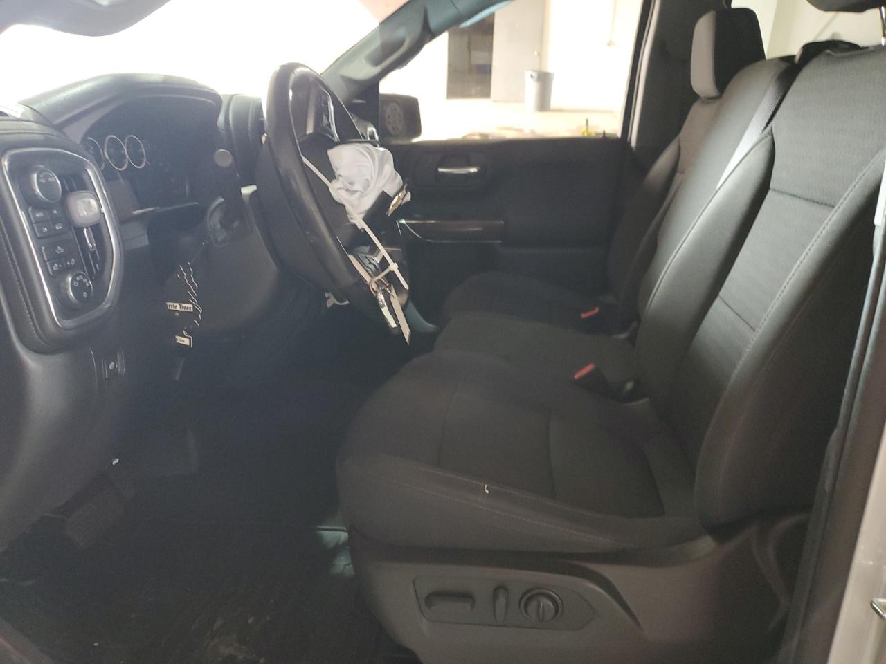 2021 Chevrolet Silverado - Image 7