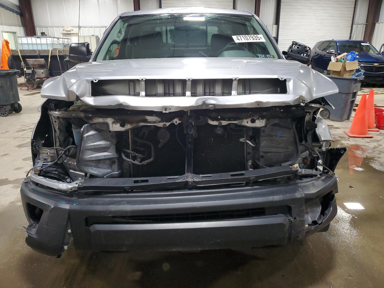 2015 Toyota Tundra - Image 5